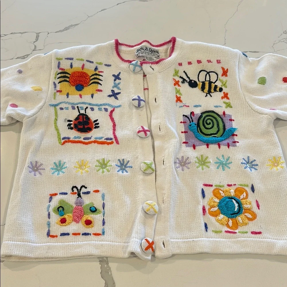 Vintage White Short Sleeve Cardigan Sweater Colorful Insects 🐞 🐌 🦋 🐝 🕷️ 🌻 - Picture 15 of 16